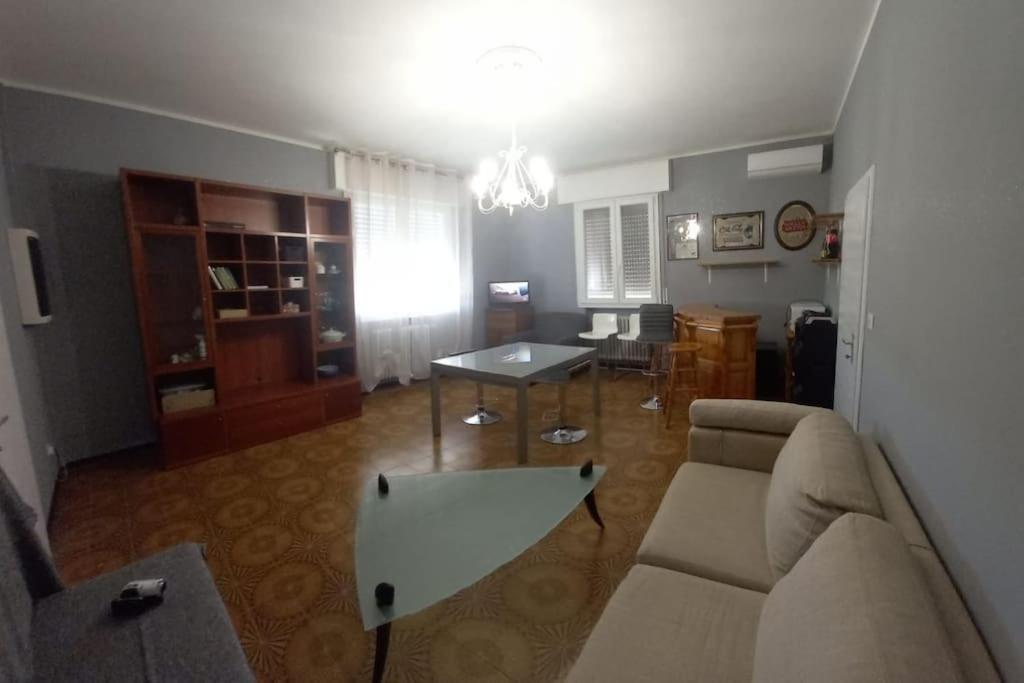 Il Leprotto - Room & Breakfast Altedo Екстер'єр фото