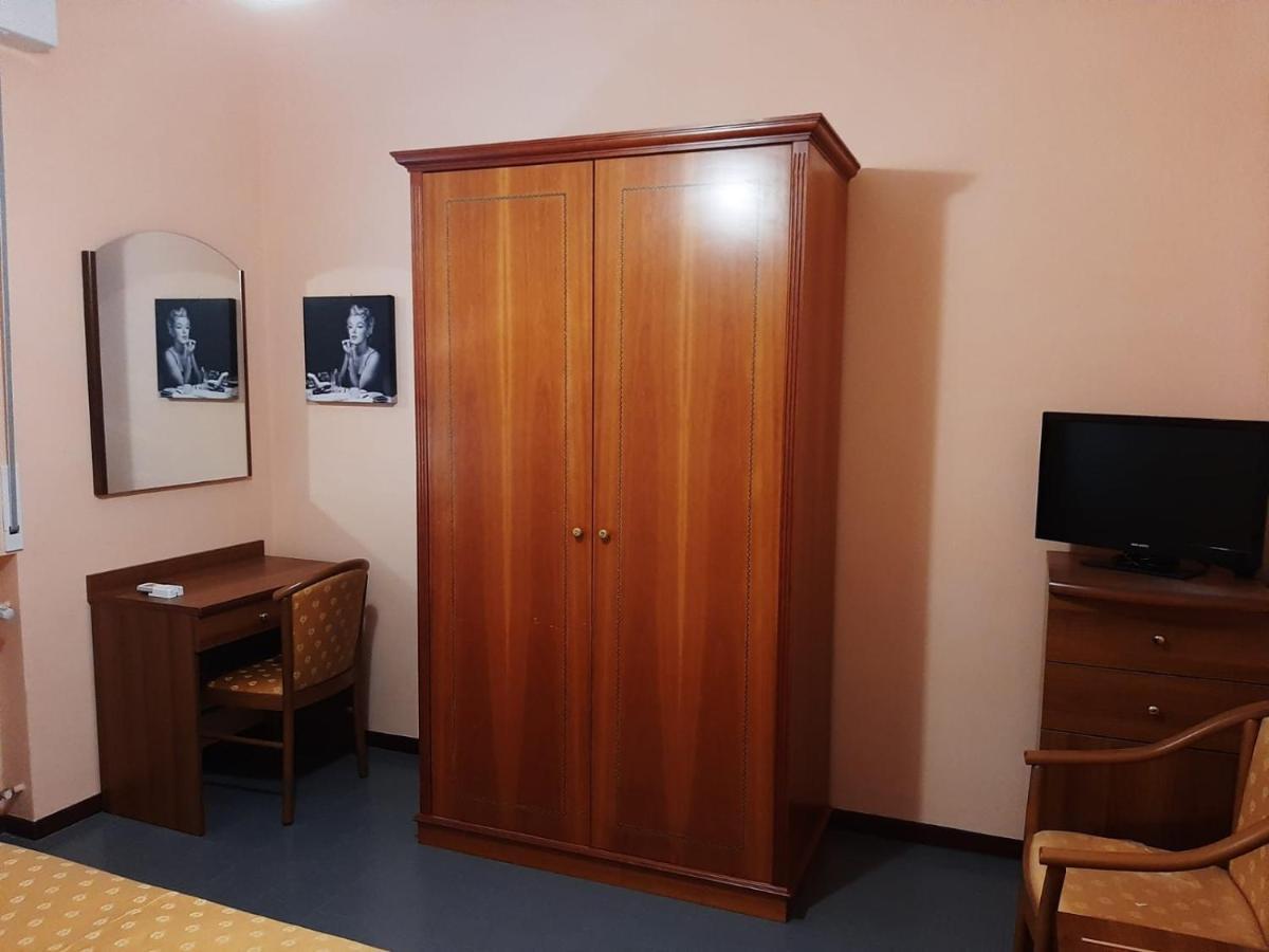 Il Leprotto - Room & Breakfast Altedo Екстер'єр фото